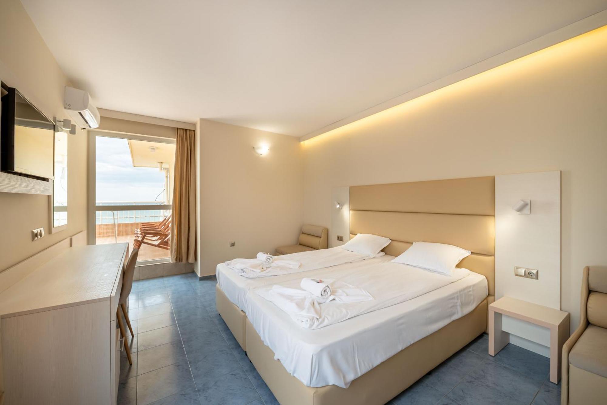 Perla Apartments First Line Nesebar Eksteriør bilde